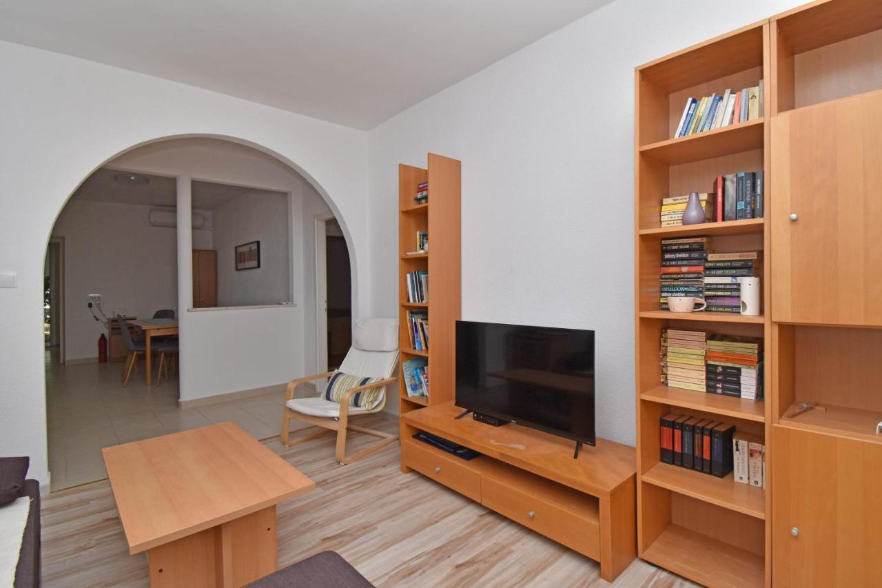 Apartments Despot Tucepi Ngoại thất bức ảnh