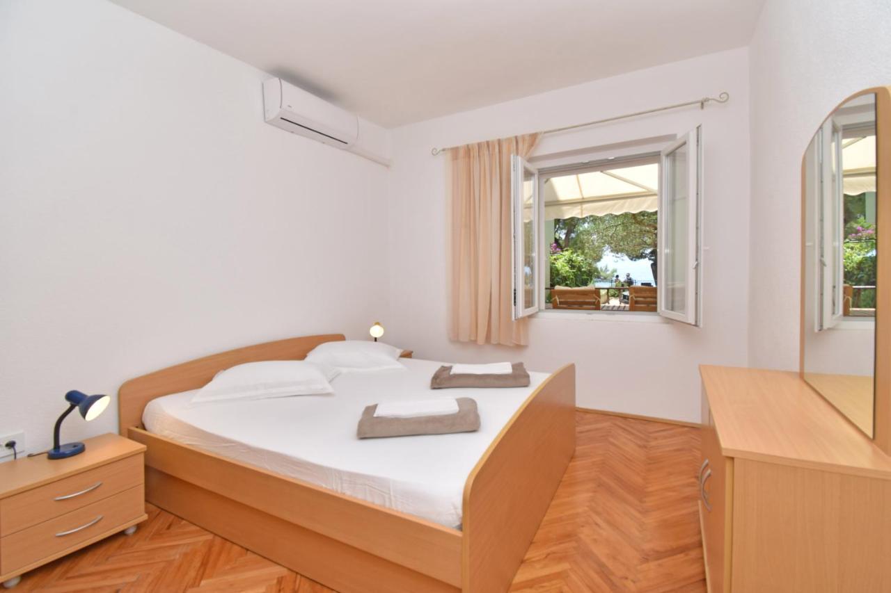 Apartments Despot Tucepi Ngoại thất bức ảnh