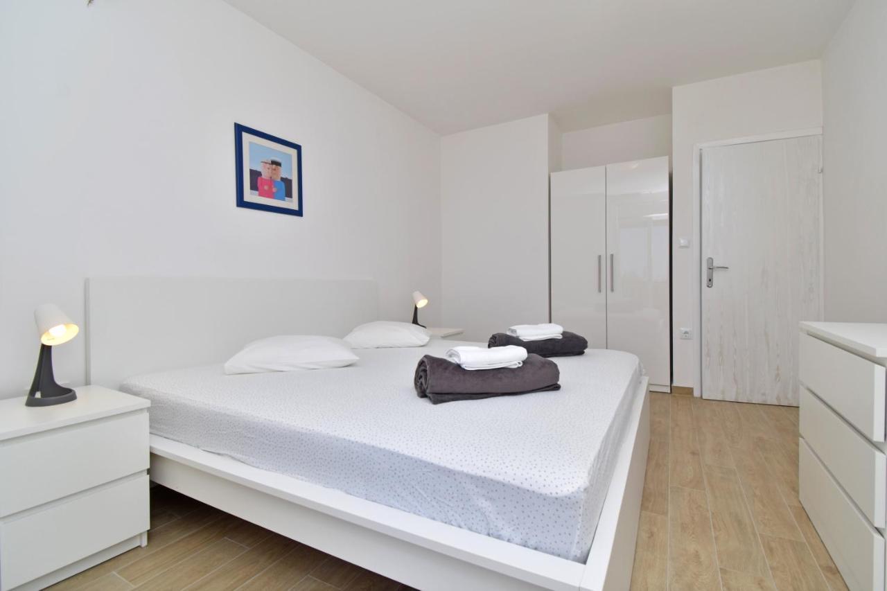 Apartments Despot Tucepi Ngoại thất bức ảnh
